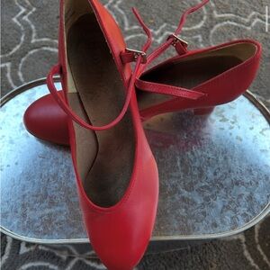 Elegant Red Women's Shoes